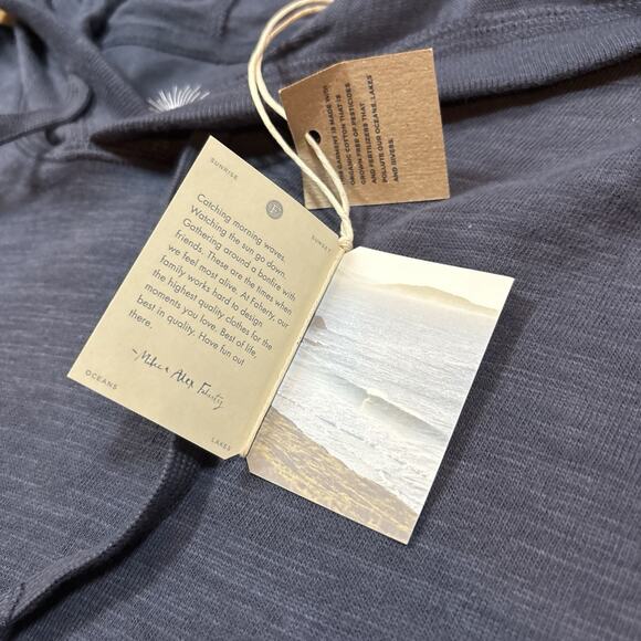 NWT Faherty Men's Size Large Sunwashed Slub Hoodie Blue Nights Organic Cotton - Picture 4 of 15